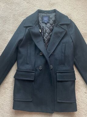 GAP Women’s Navy Double-Breasted Wool Peacoat